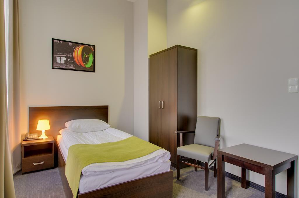 Hotel Grepielnia Bielsko-Biala Zimmer foto